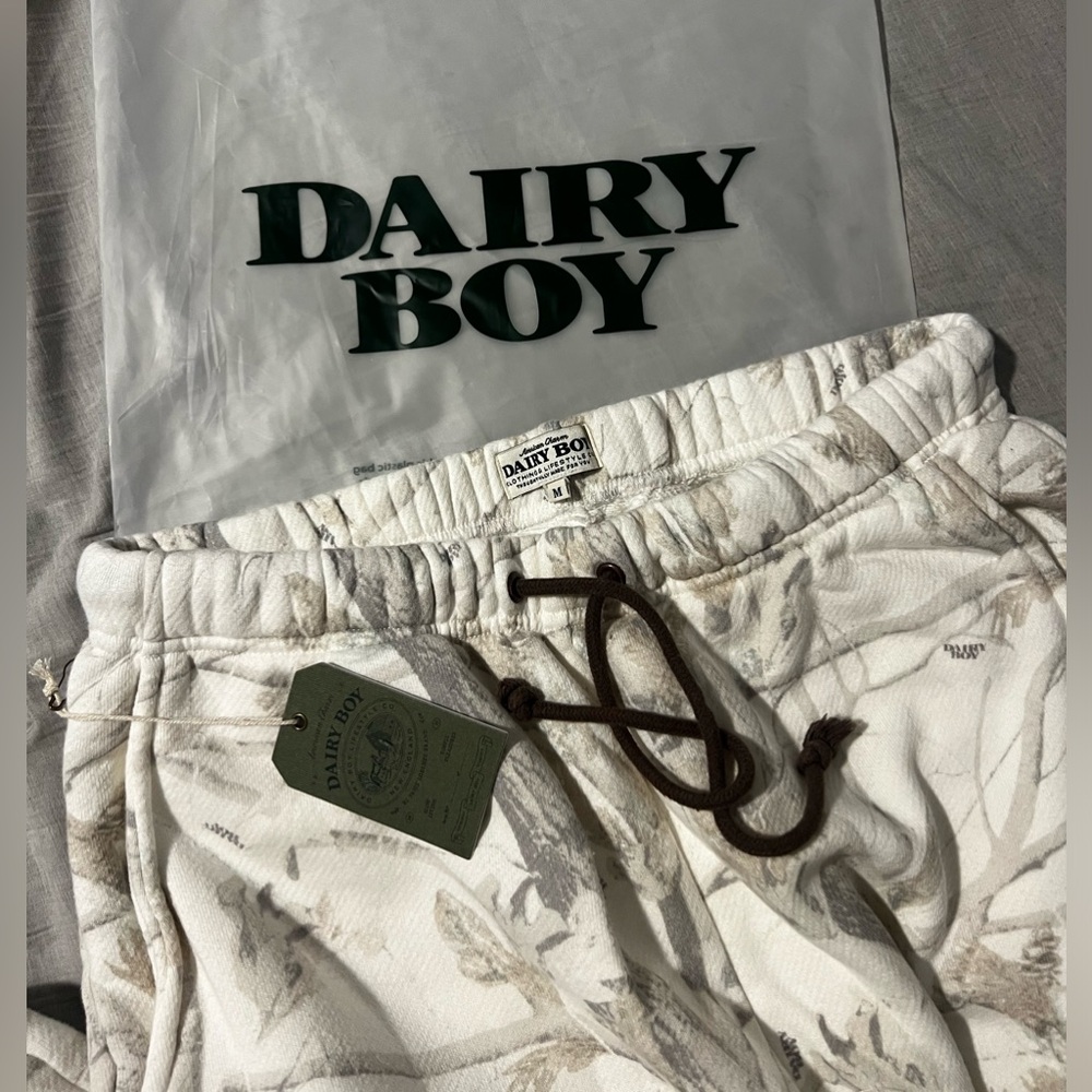Dairy boy woodland camo straight leg sweatpants